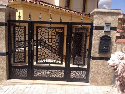 Ferforje Villa Kapıları